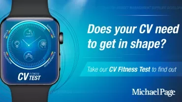 Smartwatch displaying icons for skills and achievements with text about CV fitness.